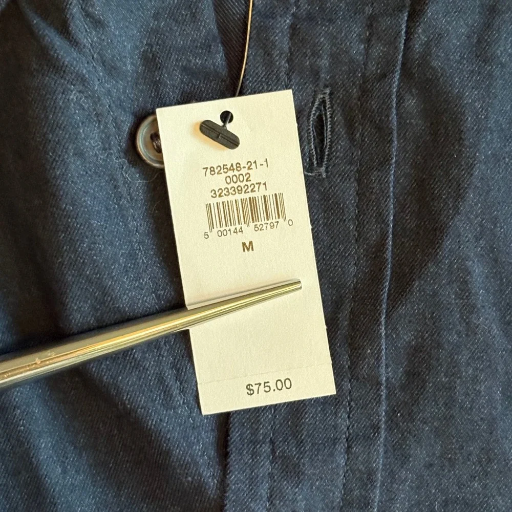New with Tags - Banana Republic Slim Untucked Button Down Shirt Navy | Sz Medium